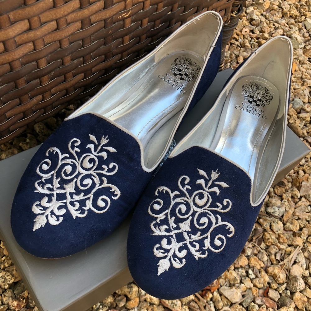 Vince Camuto Flats/Loafers